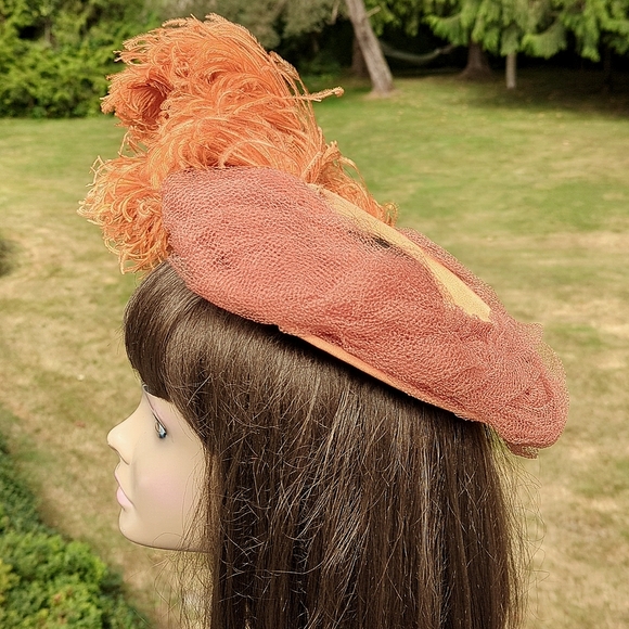 Vintage 40s Copper Ostrich Feather Tilt Hat - Picture 4 of 11